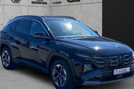 Hyundai TUCSON 1.834 km 34.970 € Brandenburg an der Havel 14772