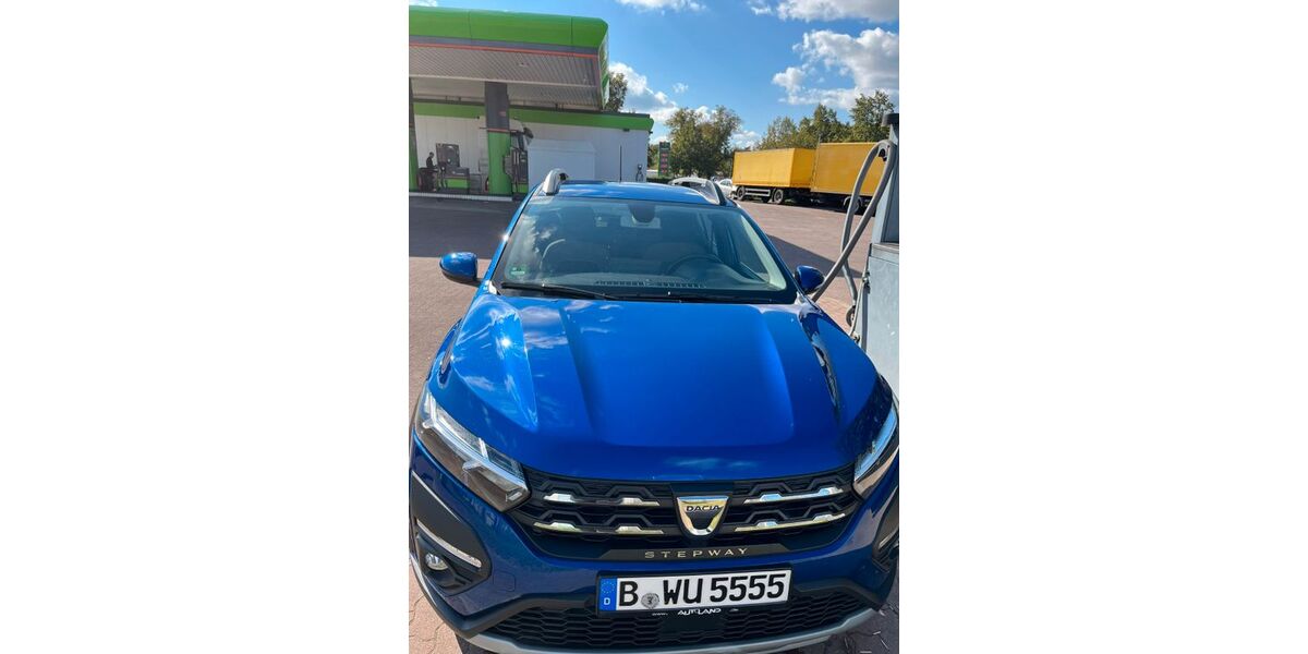 Dacia Sandero 46.000 km 15.000 € Berlin 10117