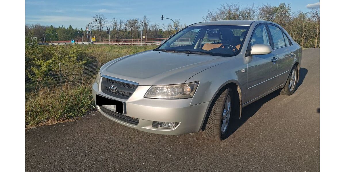 Hyundai SONATA 143.000 km 4.000 &euro; Stahnsdorf 14532