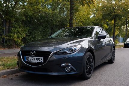 Mazda 3 150.700 km 8.900 &euro; Berlin 10247