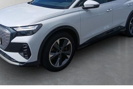Audi Q4 e-tron 93.974 km 28.789 &euro; Berlin 13581