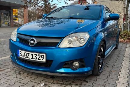 Opel Tigra 188.000 km 3.200 &euro; Berlin 10319