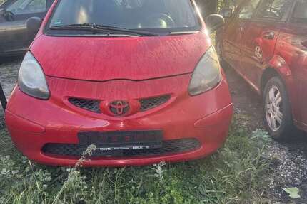 Toyota Aygo 179.999 km 599 € Berlin 10829
