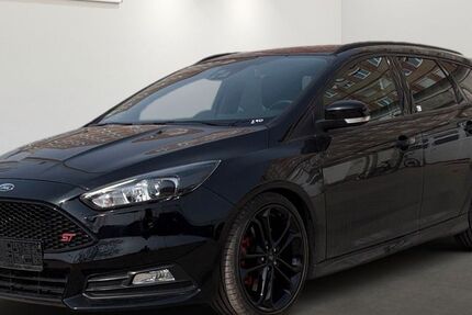 Ford Focus 69.558 km 13.999 &euro; Berlin 12681