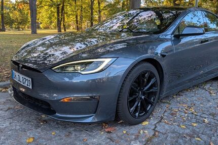 Tesla Model S 55.000 km 61.990 € Berlin 10115