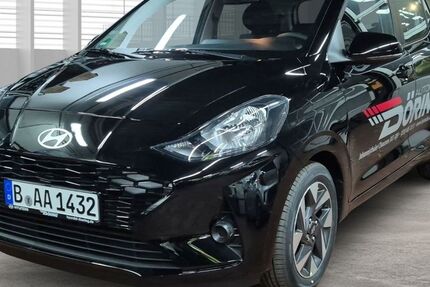 Hyundai i10 2.500 km 18.200 &euro; Berlin 12351