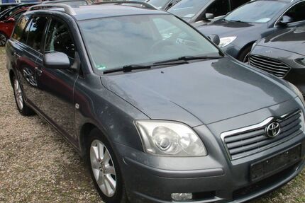 Toyota Avensis 239.000 km 1.990 &euro; Mahlow 15831