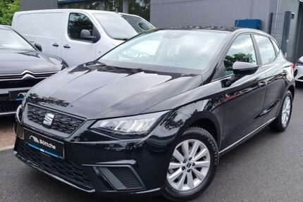 Seat Ibiza 27.612 km 16.480 &euro; Potsdam 14480