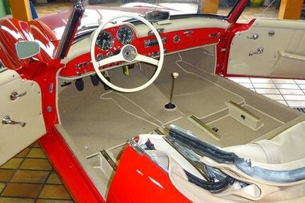 Mercedes-Benz 190 8.740 km 159.800 &euro; Berlin 10553