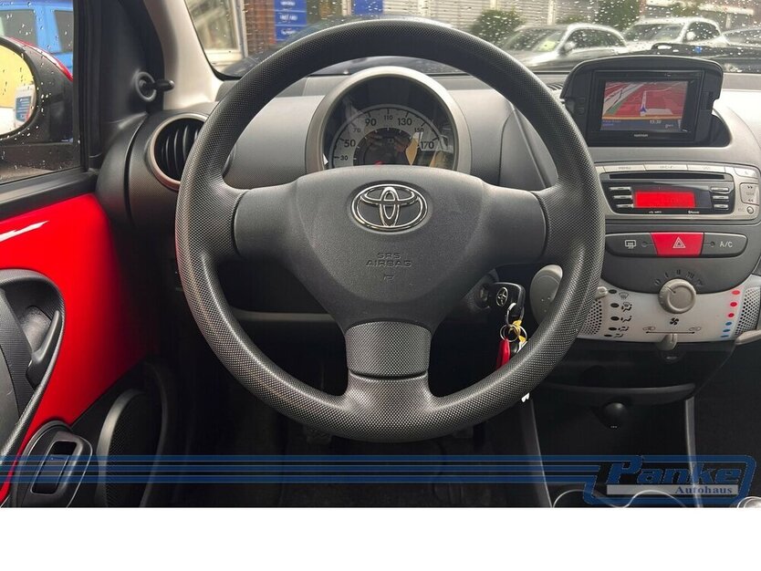 Aygo Cool Go 5trg*NAV*BT*Klima*LED*USB*Allwetter