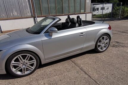 Audi TT 149.000 km 10.500 &euro; Berlin 13409