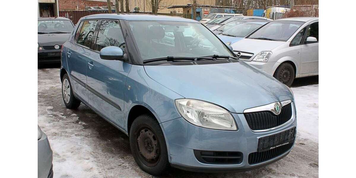 Skoda Fabia 228.600 km 2.299 &euro; Berlin 13057