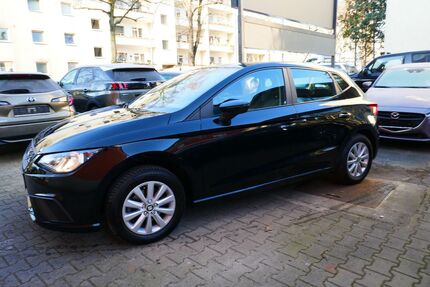 Seat Ibiza 37.950 km 14.499 &euro; Berlin-Tempelhof 12105