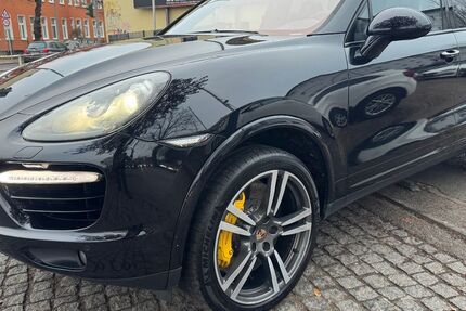 Porsche Cayenne 245.450 km 19.990 € Berlin - Tempelhof 12107