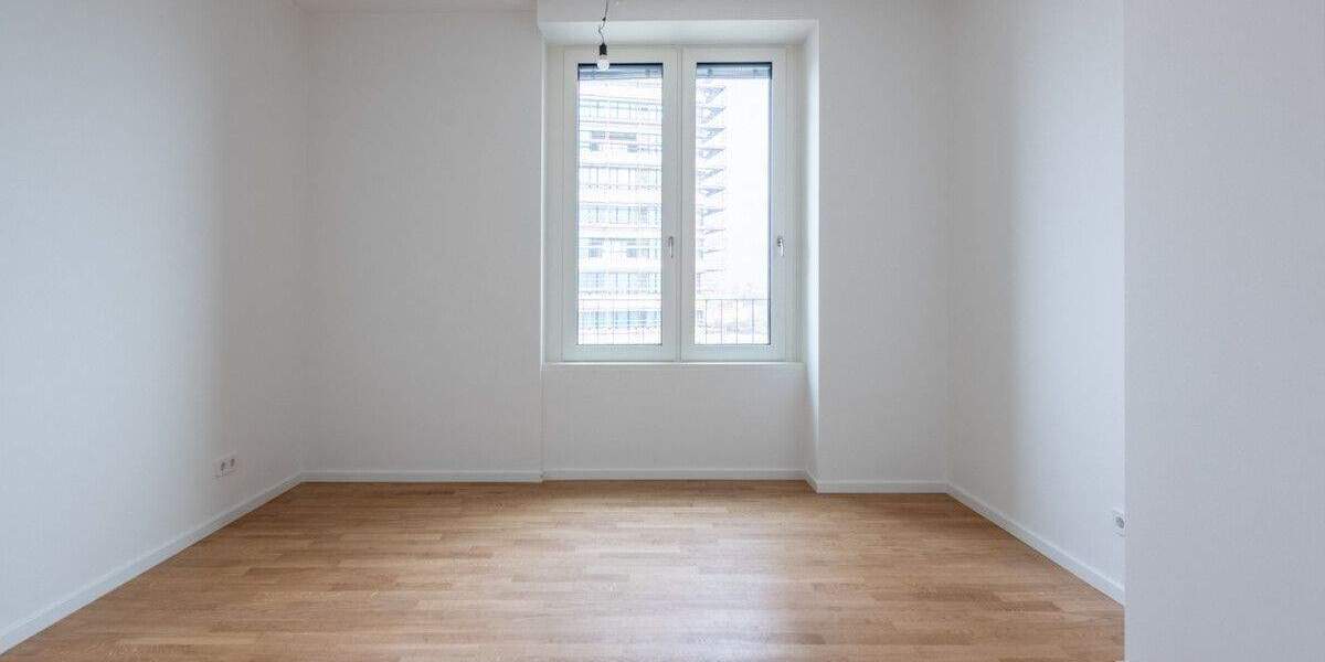 Etagenwohnung Berlin Friedrichshain - 2 Zimmer, 71 m&sup2;, 735.000&euro; | Angebot:25699348
