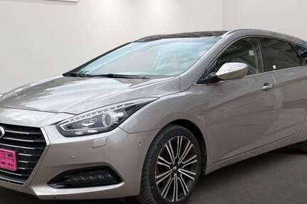 Hyundai i40 84.175 km 9.999 € Berlin 12681