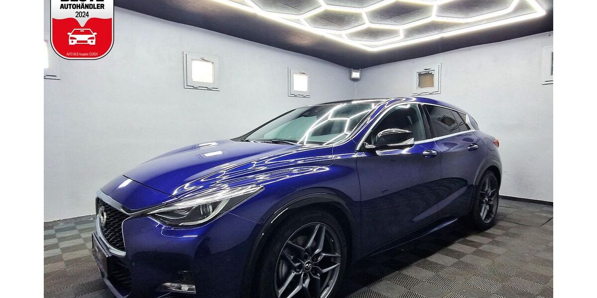 INFINITI Q30 20.000 km 23.980 € Berlin 12305