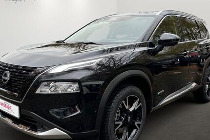 Nissan X-Trail 12.428 km 38.990 &euro; Potsdam 14482