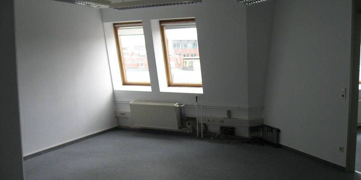 Gewerbeobjekt Berlin Prenzlauer Berg - 7 Zimmer, 194 m&sup2;, 3.492&euro; | Angebot:24180492