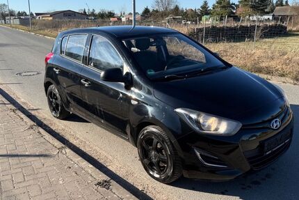 Hyundai i20 100.000 km 4.890 &euro; Groß Kreutz (Havel) 14550