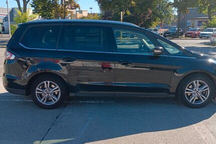 Ford Galaxy 168.000 km 18.900 &euro; Berlin 13409