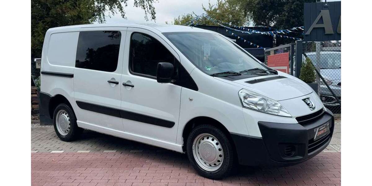Peugeot Expert 111.761 km 6.490 &euro; Berlin 13127