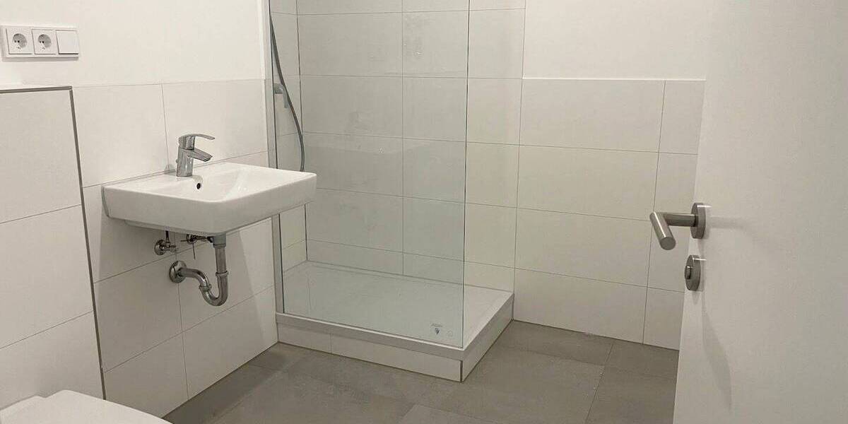 Etagenwohnung Berlin Tiergarten - 2 Zimmer, 62 m&sup2;, 1.300&euro; | Angebot:26486106