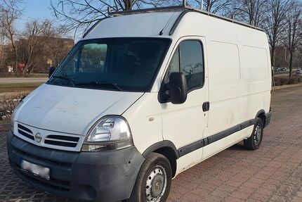 Nissan Interstar 356.425 km 3.499 &euro; Berlin 13055