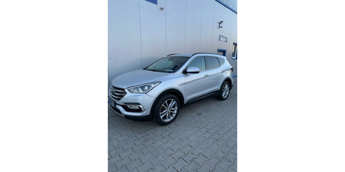 Hyundai SANTA FE 74.074 km 22.999 &euro; Berlin 13055