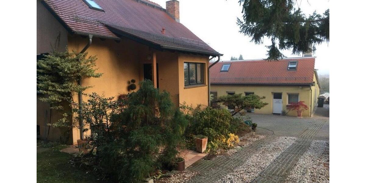 Einfamilienhaus Michendorf - 5 Zimmer, 400 m&sup2;, 950.000&euro; | Angebot:10809395