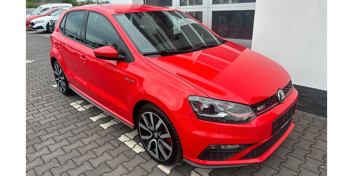 VW Polo 33.000 km 15.990 € Mahlow 15831