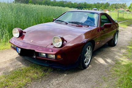 Porsche 928 256.942 km 16.999 &euro; Berlin 14089