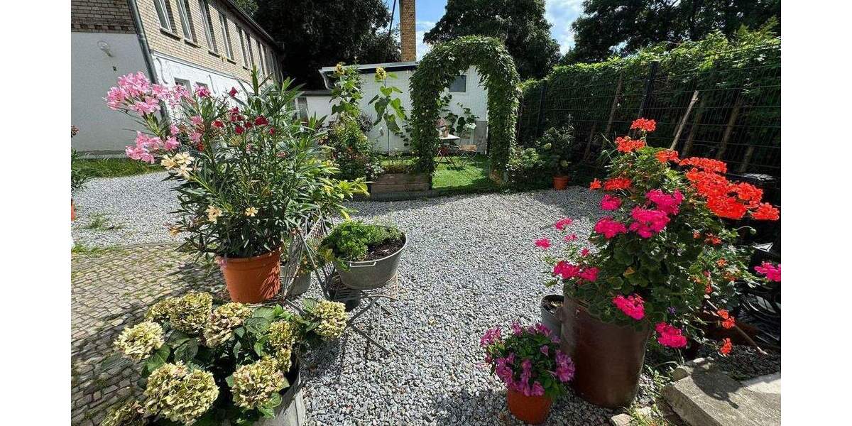 Etagenwohnung Berlin Wilhelmsruh - 4 Zimmer, 80 m&sup2;, 1.500&euro; | Angebot:25037506