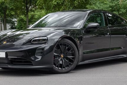 Porsche Taycan 37.147 km 81.430 € Berlin 10587