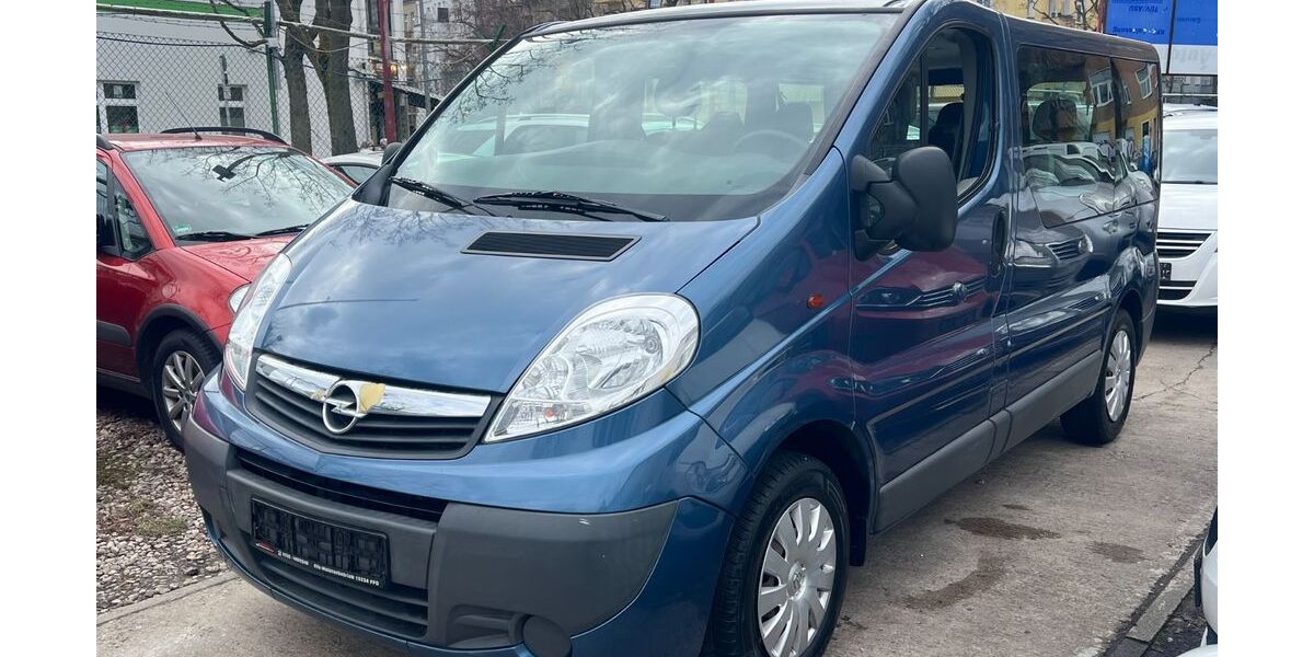 Opel Vivaro 248.000 km 8.999 &euro; BERLIN 13409
