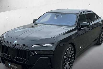 BMW 740 4.101 km 133.600 &euro; Berlin 13629