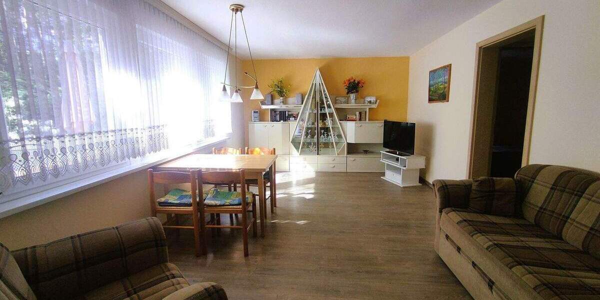 Mehrfamilienhaus, Wohnhaus Schwielowsee / Ferch Ferch - 4 Zimmer, 91 m&sup2;, 160.000&euro; | Angebot:25375341