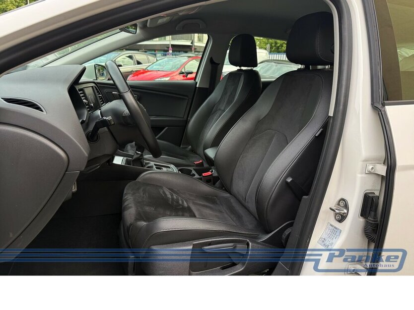 Seat Leon FR Alcantara Navi Sitzheizung SR/WR 85.720 km 11.990 € Berlin 13187