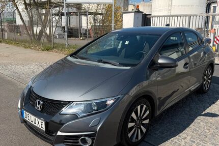 Honda Civic 178.920 km 8.990 &euro; Berlin 13597