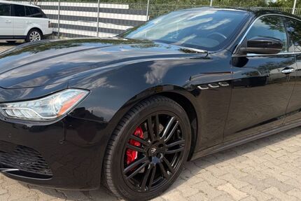 Maserati Ghibli 125.000 km 28.400 &euro; Berlin 13581
