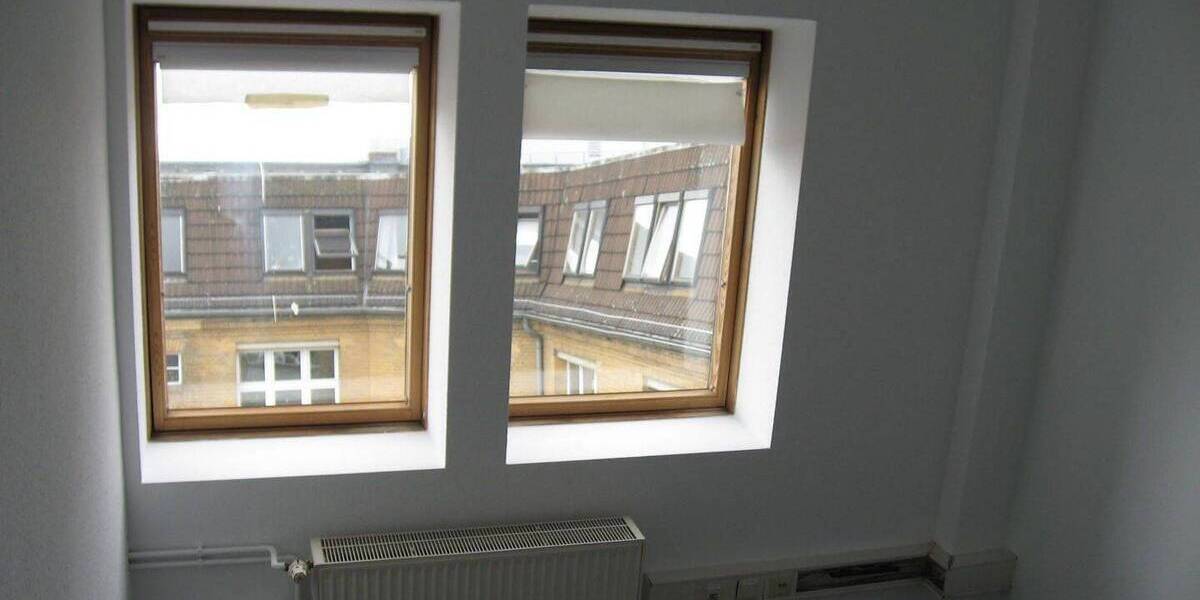 Gewerbeobjekt Berlin Prenzlauer Berg - 7 Zimmer, 194 m&sup2;, 3.492&euro; | Angebot:25663750