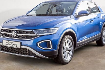 VW T-Roc 9.793 km 32.490 &euro; Potsdam 14482