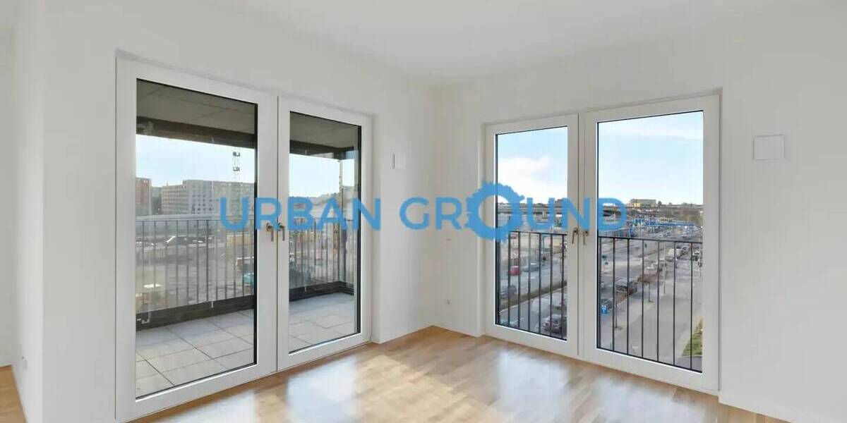 Etagenwohnung Berlin Mitte - 3 Zimmer, 83 m&sup2;, 1.971&euro; | Angebot:26569433
