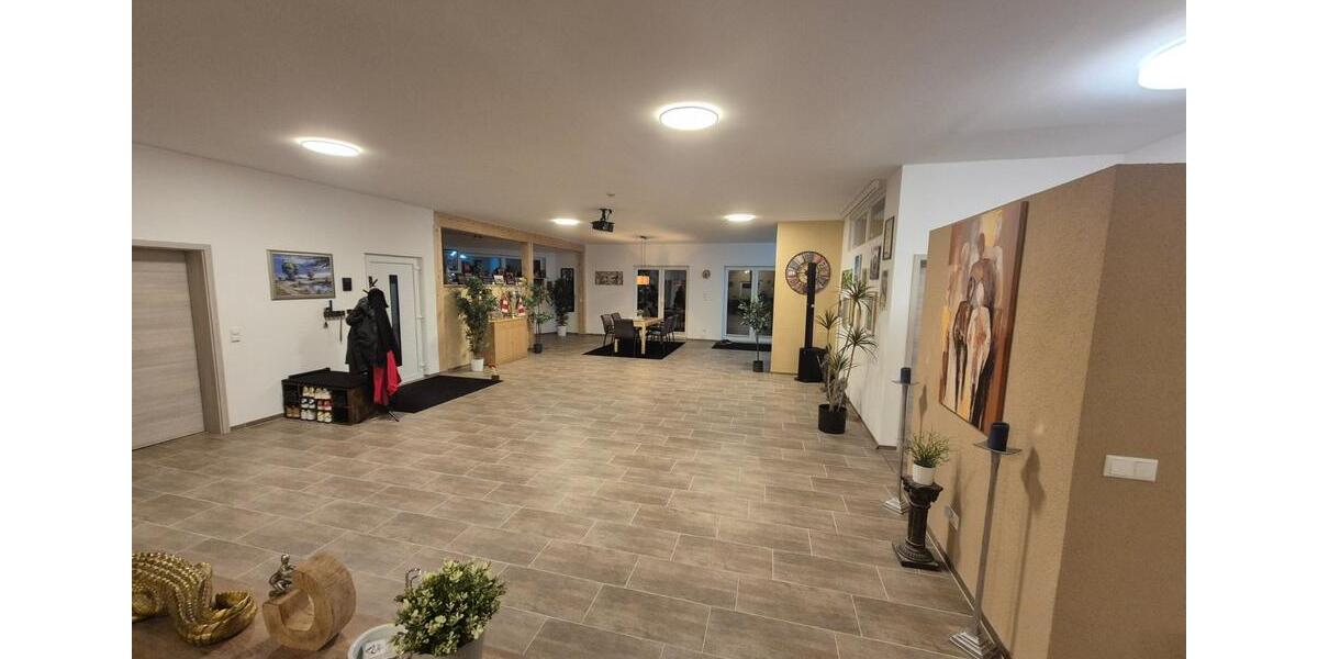 Büroetage Praxis m. Dachterrasse VideoAlarmEinbauk. zimmer