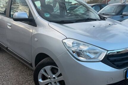 Dacia Lodgy 109.724 km 5.990 &euro; Berlin 13089