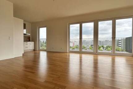 Wohnung zum Mieten in Berlin 2.672 € 116 m²