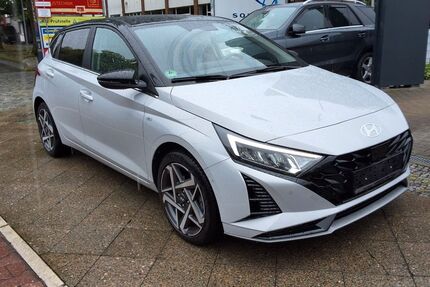 Hyundai i20 31.400 km 19.450 &euro; Berlin 13599
