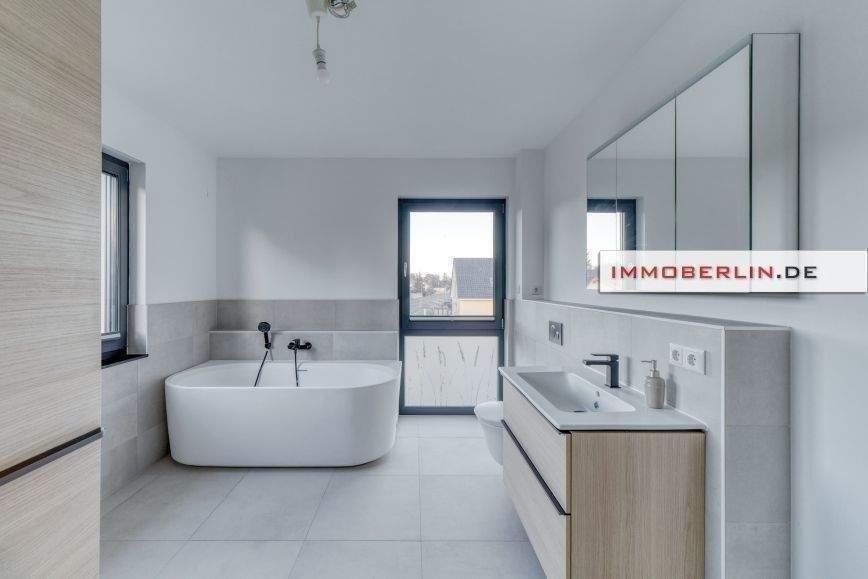 Mehrfamilienhaus, Wohnhaus Trebbin Löwendorf - 6 Zimmer, 221 m&sup2;, 785.000&euro; | Angebot:26064263