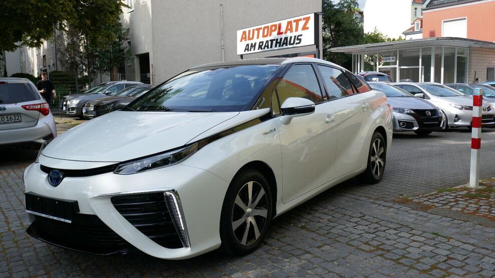 Toyota Mirai 115.080 km 12.950 € Berlin-Tempelhof 12105