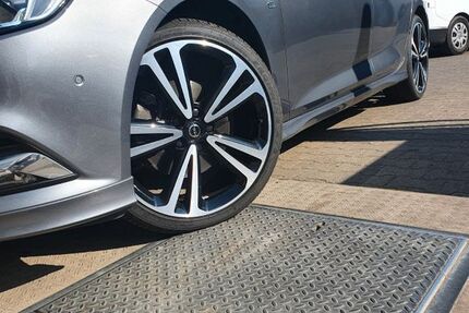 Opel Insignia 170.000 km 14.300 &euro; Berlin 12681